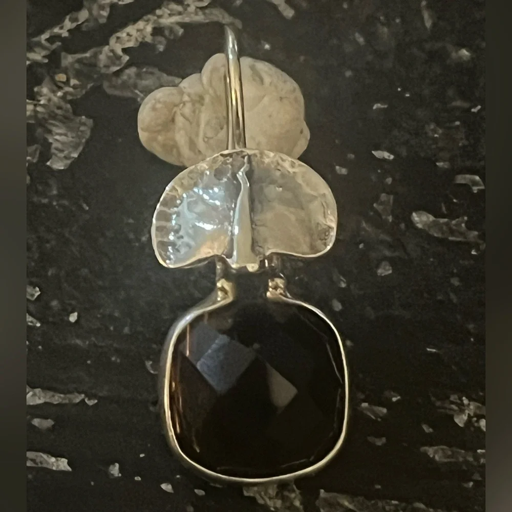 SINGLE EARRING ONLY: Silpada Smoky
Quartz Earring. - Picture 2 of 6